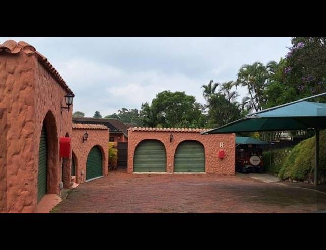 3 BEDROOM DUPLEX FOR SALE IN PADFIELD PARK